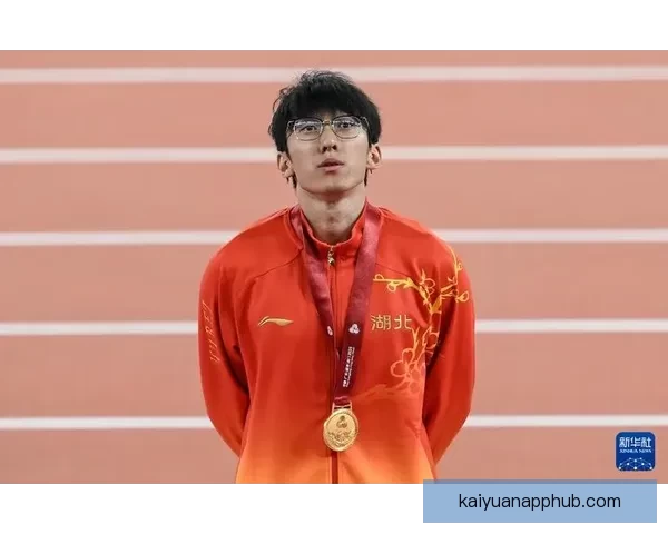 李泽洋谈男子百米冠军之路：热爱成就最佳起跑线